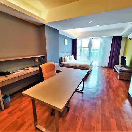 Nexus Business Suite Hotel Shah Alam Exterior photo