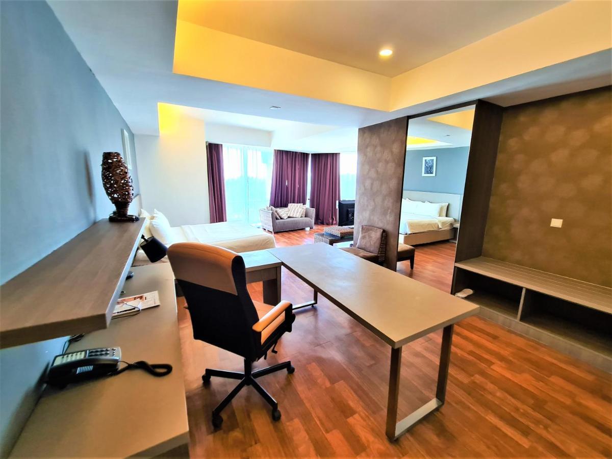 Nexus Business Hotel