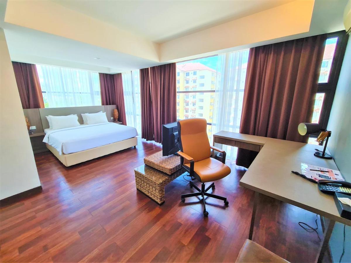 Nexus Business Hotel