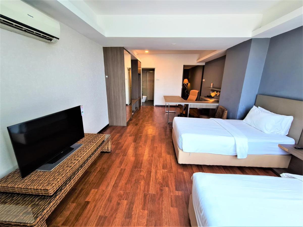Nexus Business Hotel