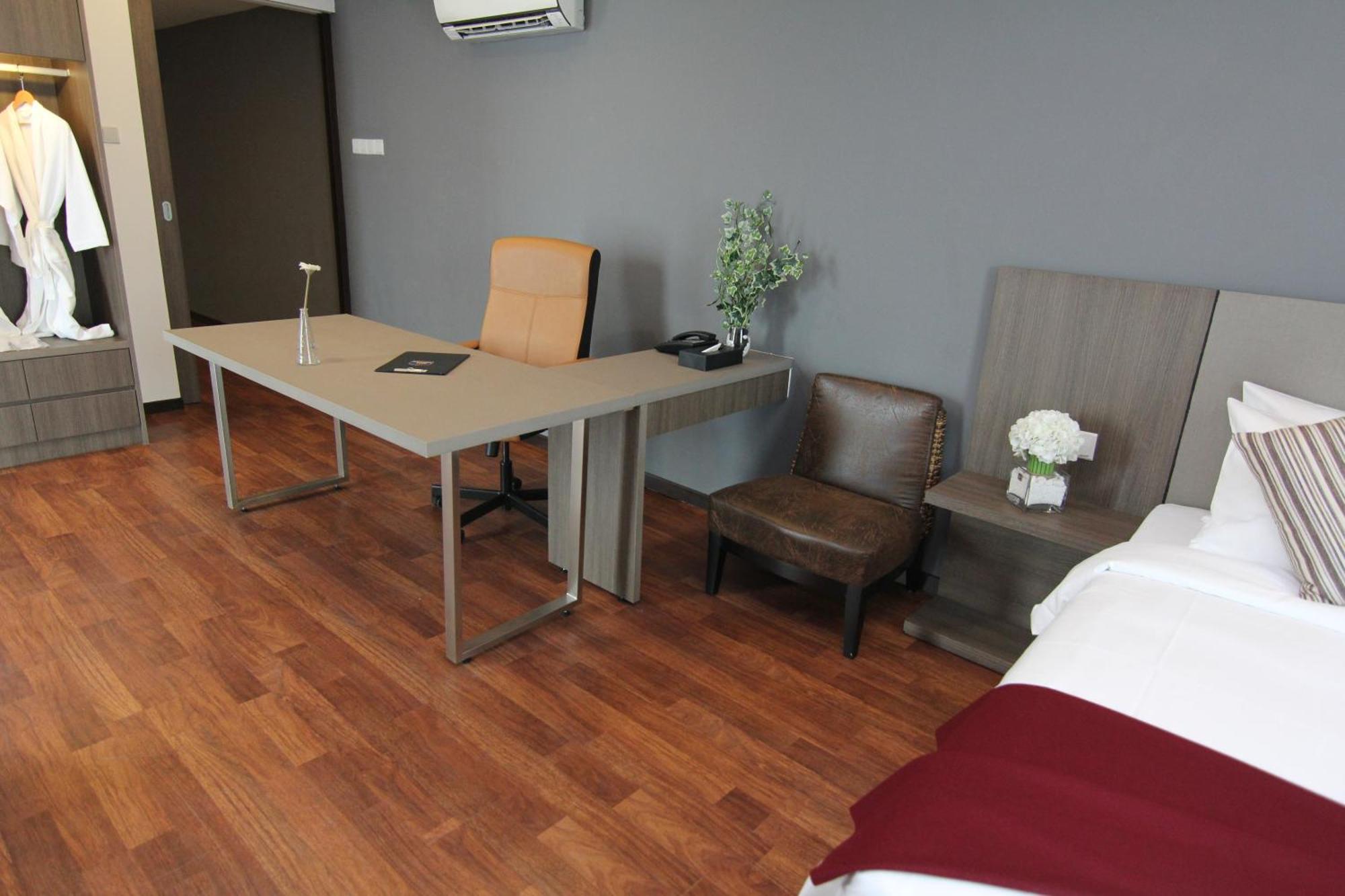 Hotel Nexus Business 4*