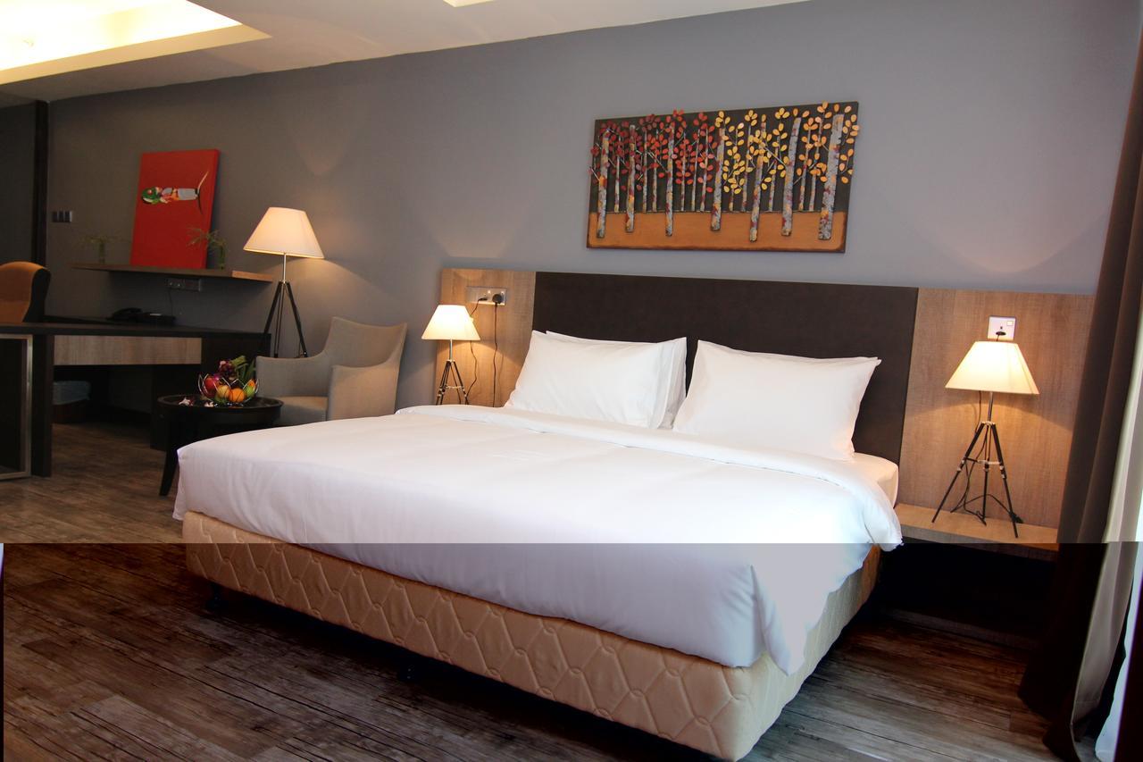 Nexus Business Hotel